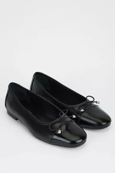 باليه جلد طبيعي للسيدات   مليار Ayk /