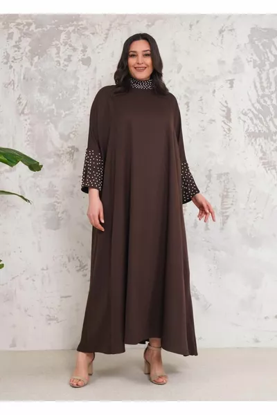 المرأة القاضي الياقة والأكمام لؤلؤة مطرزة مريحة تناسب اللباس