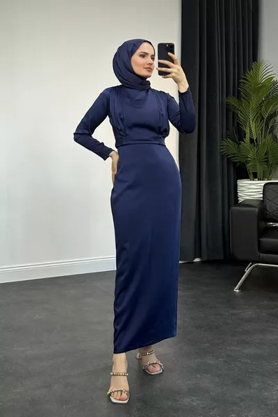 نانا الساتان مساء اللباس الأزرق الداكن