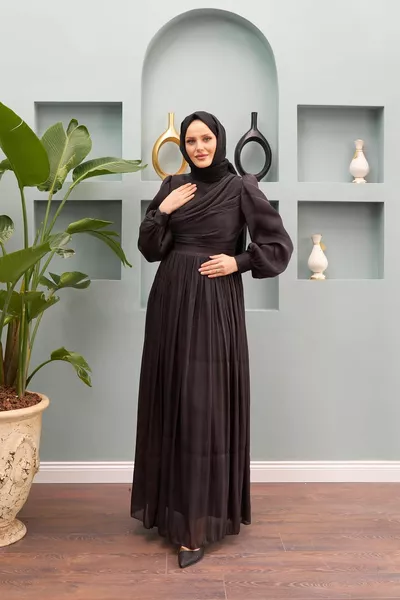 Efil Evening Dress - Black