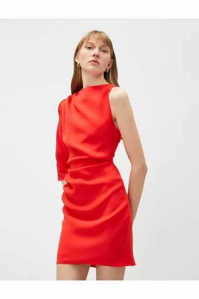 Мини парти рокля драпирани ръкав подробни