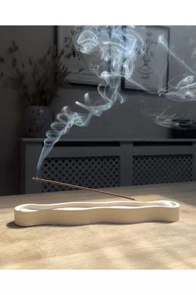 مبخرة زخرفية مبخرة على بنترست مبخرة على الطراز البوهيمي