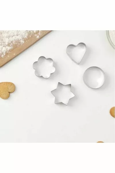 Форми за бисквити 4 в 1 – сърце, звезда, кръг, цвете, диаметър 6 см