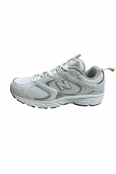 أحذية الأداء