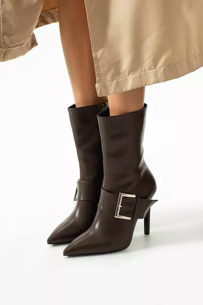 مشبك مفصل مدبب اصبع القدم سستة أحذية نسائية بنية