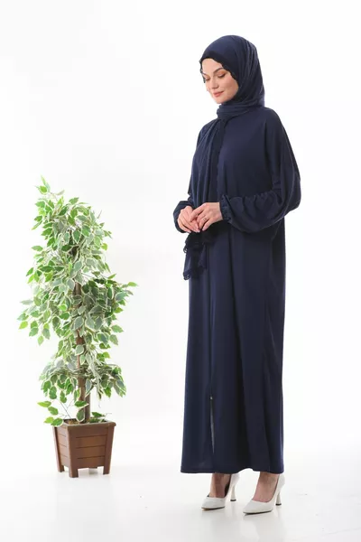 عباءة صلاة بسحّاب، مزينة بالدانتيل، مع حجاب، والأساور مطاطية تمنع الانزلاق