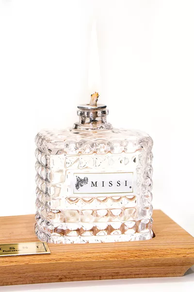 Ensemble de parfum d'ambiance et de lampe à huile Jasmine Sandal avec bouteille en cristal et plateau en bois massif