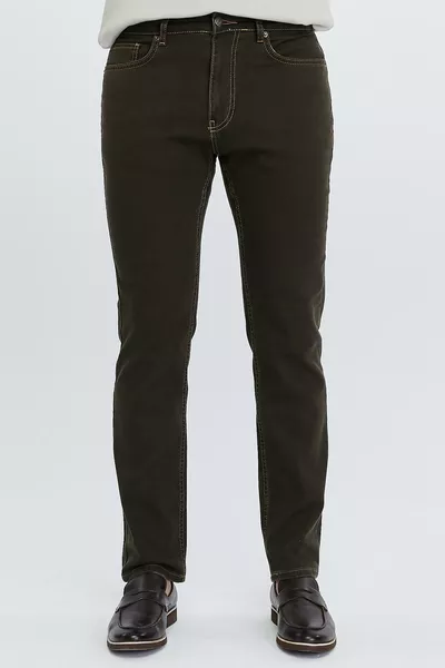 جين مارتن بقصة عادية، خصر مرتفع، تصميم قياسي، بنطال جينز مرن 