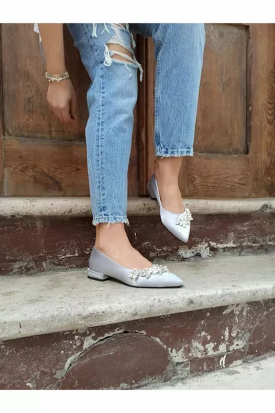 Zilver Satijn Leaf Stone 2 Cm Hakken Dames Ballerina's