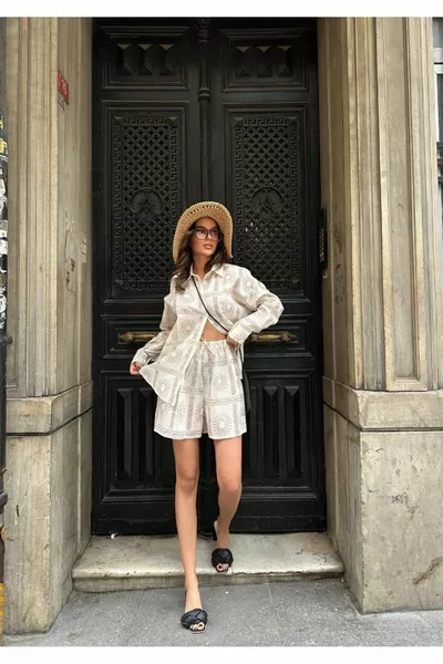 مجموعة قميص السراويل الكتان