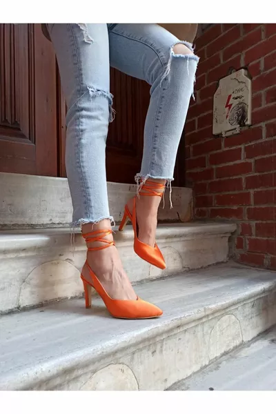 نسائي برتقالي ساتان سلسلة الكعب