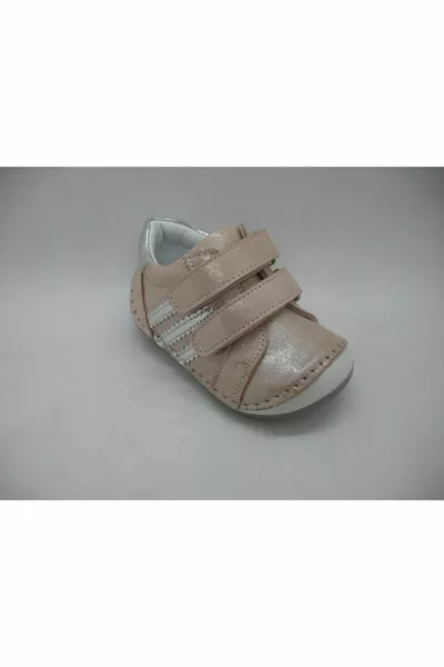 Orthopädische Schuhe für den ersten Schritt aus Leder für Kinder