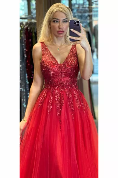 فستان سهرة طويل