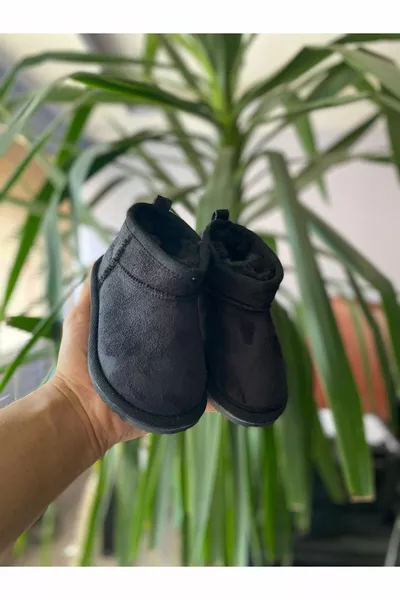 نسائي أسود T الترا ميني أحذية من جلد الغزال داخل الفراء الشتاء وحيد الأحذية و Bootie