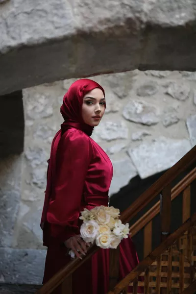 Damen Satin Mia Hijab Abendkleider