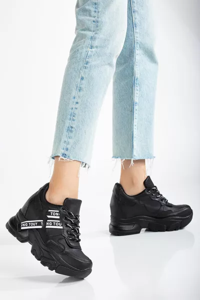 Urbanstride Damen Sneaker mit gepolstertem Absatz - Bequemer und stilvoller Alltag