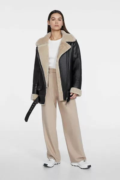 Blouson de motard en fausse fourrure