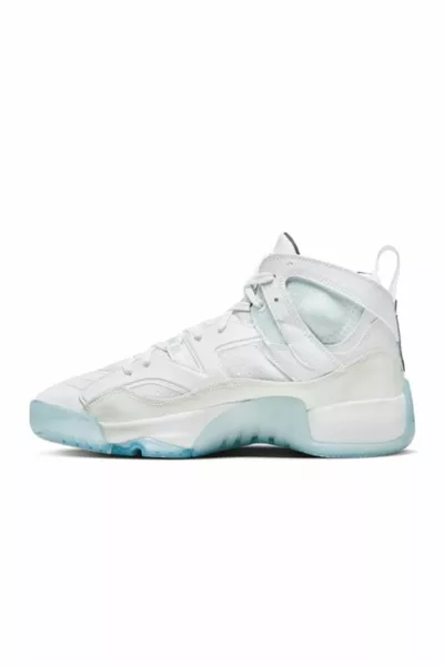 NIKE  MEN'S BASKETBALL SHOES