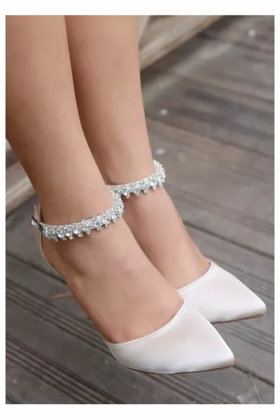 الساتان الكعب مطرز مساء اللباس الأحذية