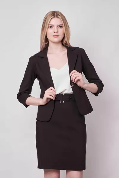 كابري تروفاكار بليزر بأكمام قصيرة بياقة وجيوب فلاتو - أسود