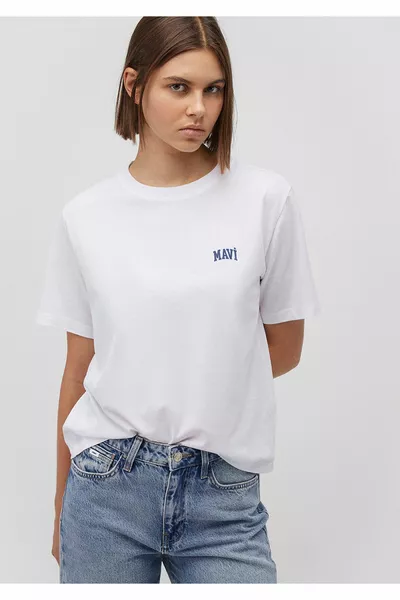Logo Printed White T-Shirt Regular Fit / Normal Cut 