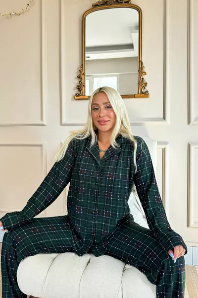 الأخضر منقوشة المطبوعة زر الجبهة كم طويل المخملية بيجامة مجموعة