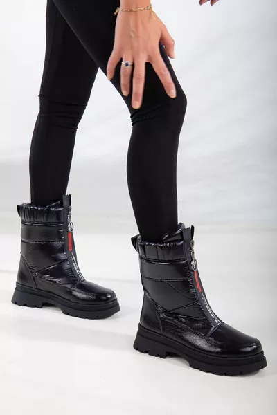 المرأة السوداء براءات الاختراع الجلود الفراء أحذية الثلج