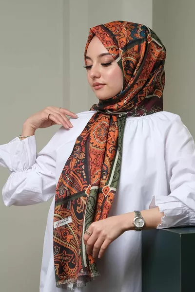 Scialle in cotone marrone con motivo Paisley