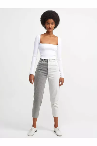  كرة طويلة الأكمام متجولة - أبيض