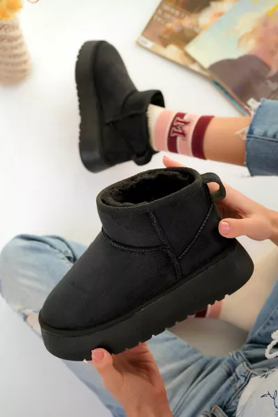 Дамски мини черни велурени полуботуши с инкрустация перени ботуши с плоска подметка