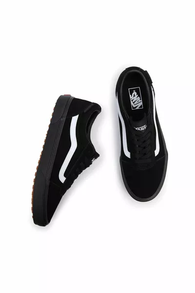 مينيسوتا وارد جارد حذاء كاجوال للرجال باللون الأسود 