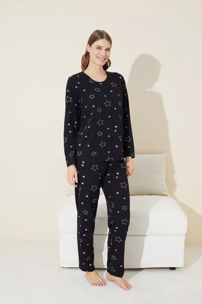طقم بيجامة قطني بنقشة النجوم السوداء