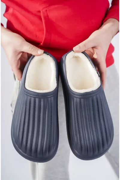 نعل منزلي موظفات فلورا مغلق داخليًا بفرو للشتاء، غير قابل للانزلاق ومقاوم للماء للجنسين