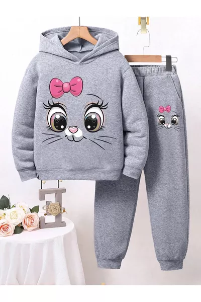 Kids' Hoodie Tracksuit - Comfortable, Stylish, and Trendy Choice for Sports and Everyday Wear