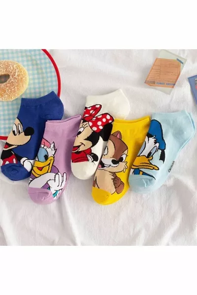 Lot de 5 paires de chaussettes fantaisie pour femmes avec des personnages colorés et mignons