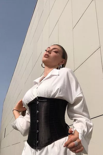 Corset gothique victorien