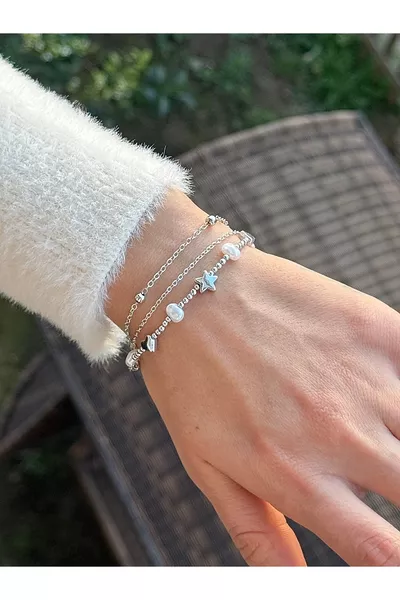 سوار نسائي فضي بتصميم نجمة وقلب