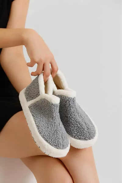 Kadın Hafif Pofuduk Panduf Ses Yapmaz Kalın Taban Ev Ayakkabısı