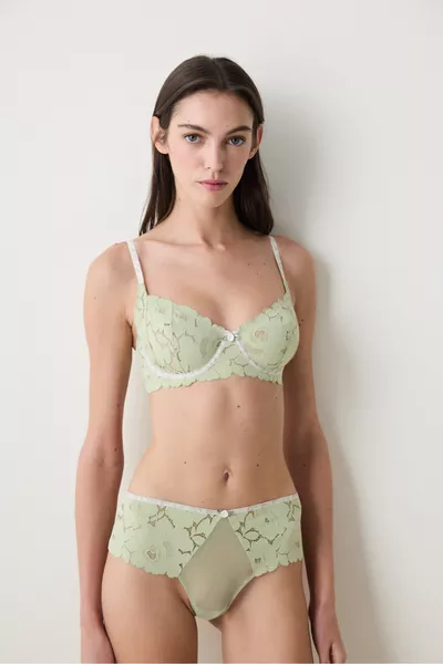 صدرية غلوريا لياس خضراء