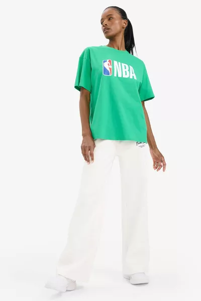 T-shirt à manches courtes col rond oversize DeFactoFit NBA Wordmark, coupe large SM