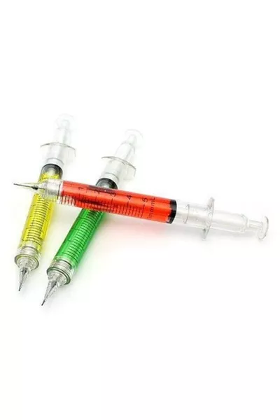 3 броя писалкови мастилници с конусовиден накрайник 0,7