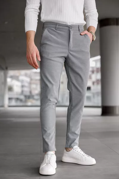 بنطال رجالي ضيق القصة رمادي داكن من الكتان مع ليكرا