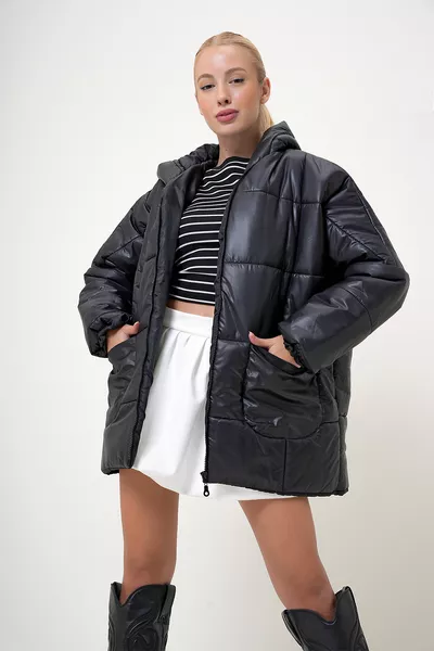 Women's Black Hooded Flap Pocket Puffer Fashion Oversized Jacket 