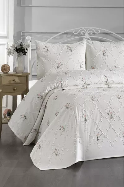 Pinkrose Nakışlı Şönil 3 Parça Çift Kişilik Yatak Örtüsü Krem