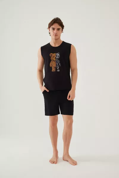 طقم بيجامة رجالي قطني بأكمام قصيرة وشورت مع تفاصيل مطبوعة