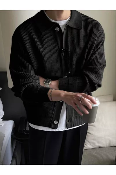 Heren Zwarte Trui met Knopdetails en Regular Fit Overhemdkraag