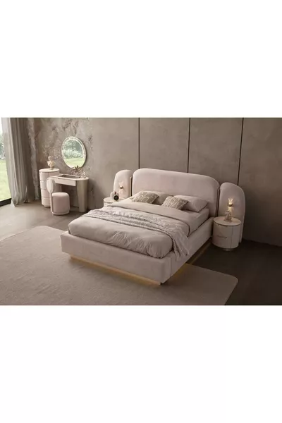 Спалня Дефне