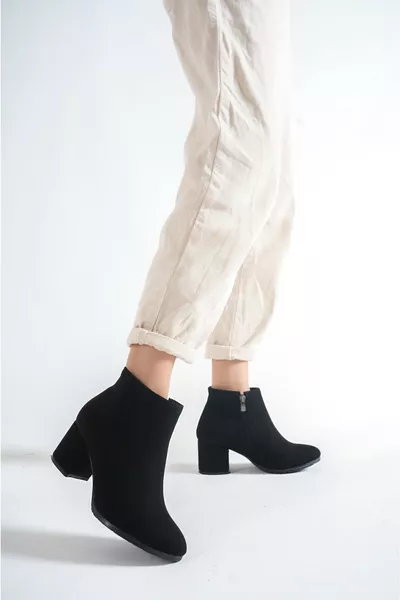 حذاء نسائي أنيق من الجلد المدبوغ الأسود بكعب 7 سم بوتي 