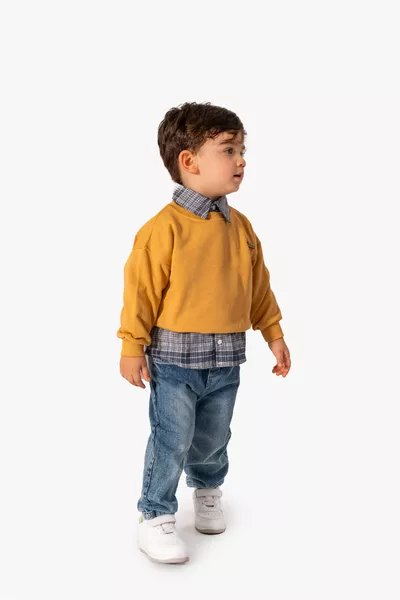 طقم مكون من 3 قطع لطفل رضيع: قميص وكنزة وسروال جينز 