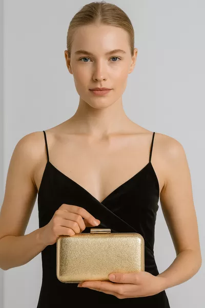 Gold Dore Color Crystal Pattern Evening Bag Night Clutch Wedding Engagement Purse
